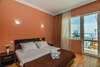 hotel_img